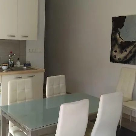 Apartamento Zona Colina アパート